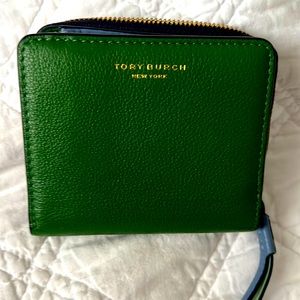 Tory Burch wallet